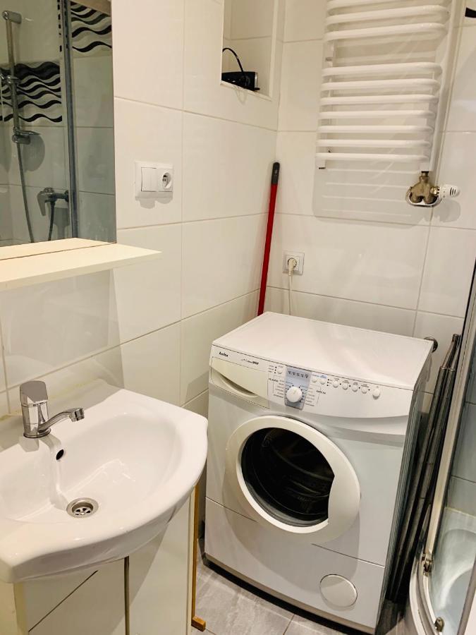 Apartament W Centrum :) Kraków Eksteriør billede