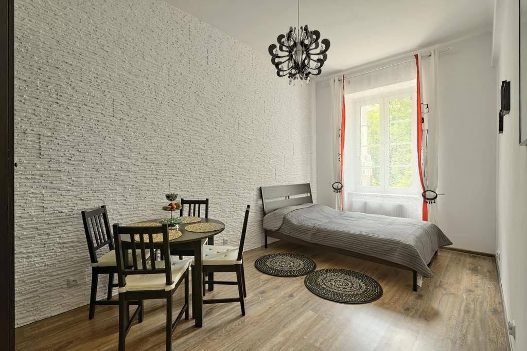 Apartament W Centrum :) Kraków Eksteriør billede